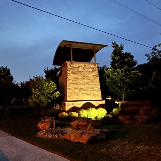 FL10 Solar 5W/10W/20W/30W Floodlight System (1 Fixture)