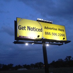 BL32 Solar 10W To 35W Billboard Light System (2 Fixtures)