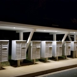 SH03 Solar LED Shelter Light (4 or 5 Fixtures)