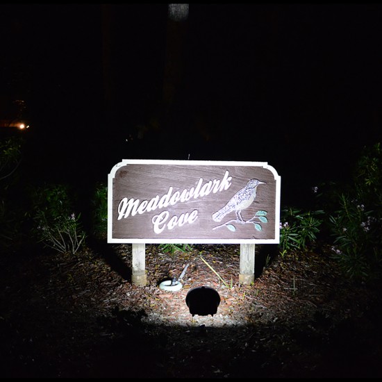 FL06 Solar 4W LED Sign Light