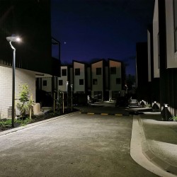 PO35 Solar Street Light 18W (With Pole) PO35 Solar Street Light 18W (With Pole)