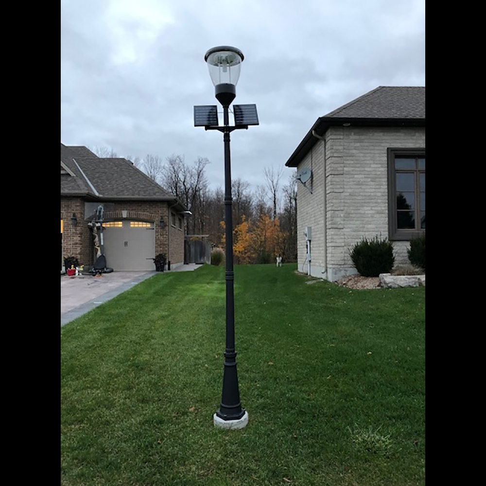PO04 Solar Balmoral Single Lamp Post Light (With 10' Standard Pole)
