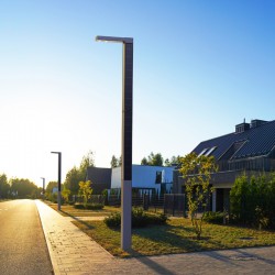 SL75 Solar Fully Integrated Street Light (With Pole) 20W~50W